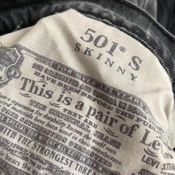 Levi’s 501 S gray Premium Distressed Skinny Jeans Size W28 L30 - Picture 5 of 6